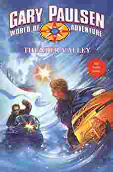 Cover of World of Adventure 16 - Thunder Valley by Gary Paulsen