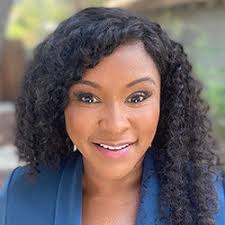 Profile picture of Amelia Cobb, children's author.