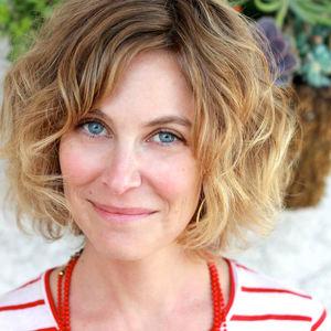 Profile picture of Elana K. Arnold, children's author.