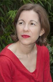 Profile picture of Elli Woollard, children's author.