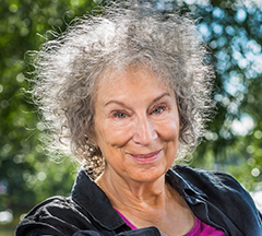 Profile picture of Hayley Daze, children's author.