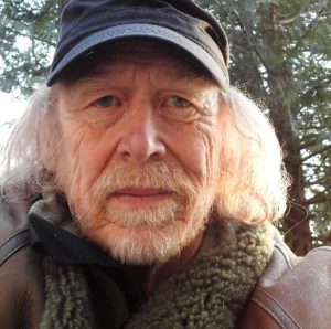 Profile picture of Iain Lawrence, children's author.