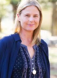 Profile picture of Jaclyn Moriarty, children's author.