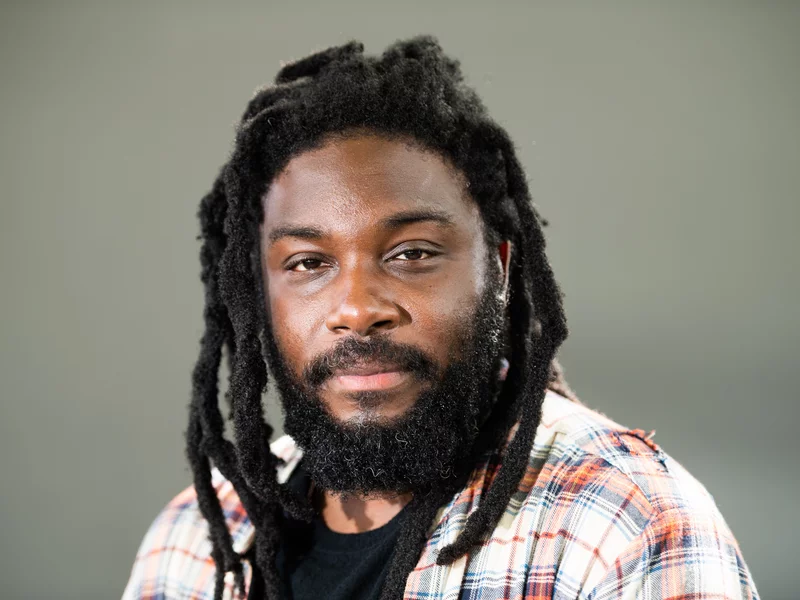 Profile picture of Jason Reynolds, children's author.