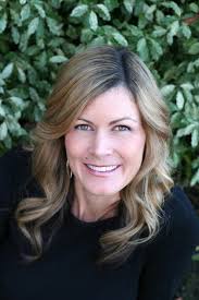 Profile picture of Jennifer Lynn Alvarez, children's author.