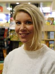 Profile picture of Jenny Pearson, children's author.