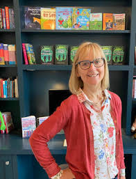 Profile picture of Karen Inglis, children's author.