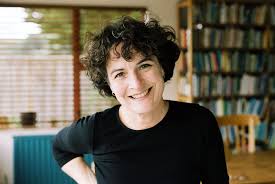 Profile picture of Kate De Goldi, children's author.