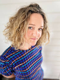 Profile picture of Kate Temple, children's author.