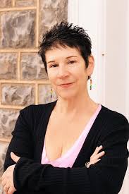 Profile picture of Lauren Baratz-Logsted, children's author.