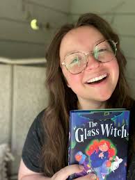 Profile picture of Lindsay Puckett, children's author.