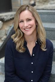 Profile picture of Liz Lee Heinecke, children's author.