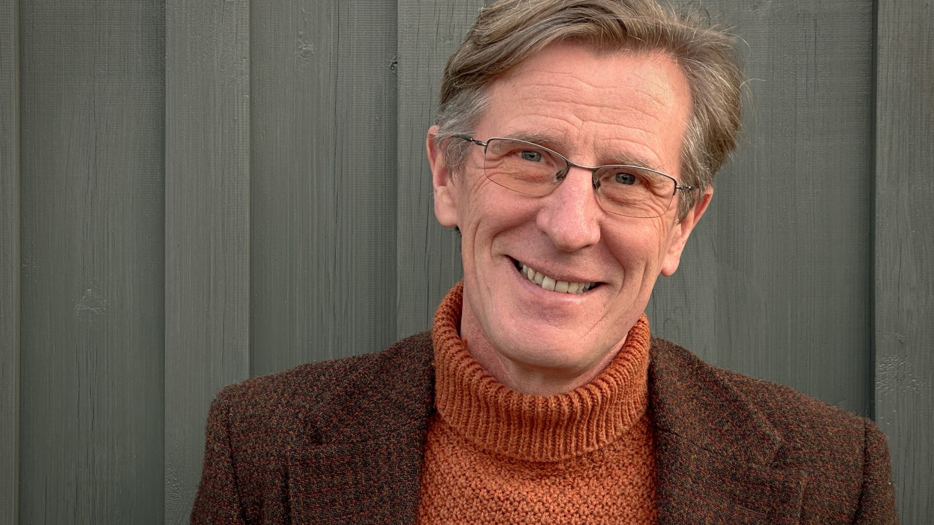 Profile picture of Philip Reeve, children's author.