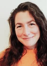 Profile picture of Rachel Delahaye, children's author.