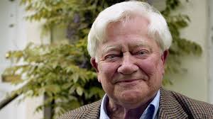 Profile picture of Richard Adams, children's author.