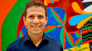 Profile picture of Roger Mello, children's author.