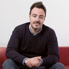 Profile picture of Ross MacKenzie, children's author.