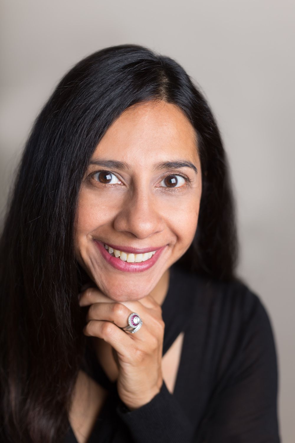 Profile picture of Samira Ahmed, children's author.