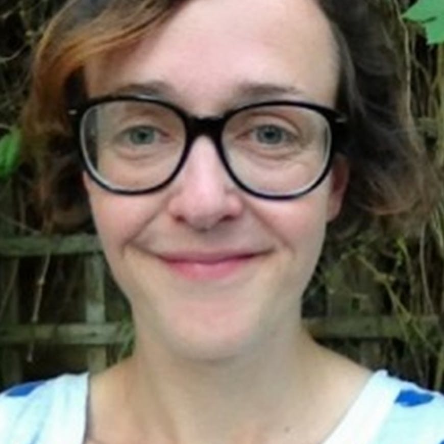 Profile picture of Sarah Courtauld, children's author.