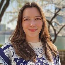 Profile picture of Siobhan McDermott, children's author.