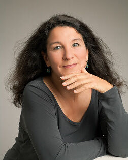 Profile picture of Susan Rich, children's author.